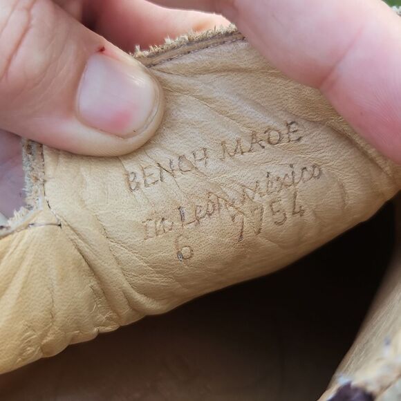 Bed Stu Yell Tan Distressed Leather Ankle Boots Size 6 - Picture 5 of 8